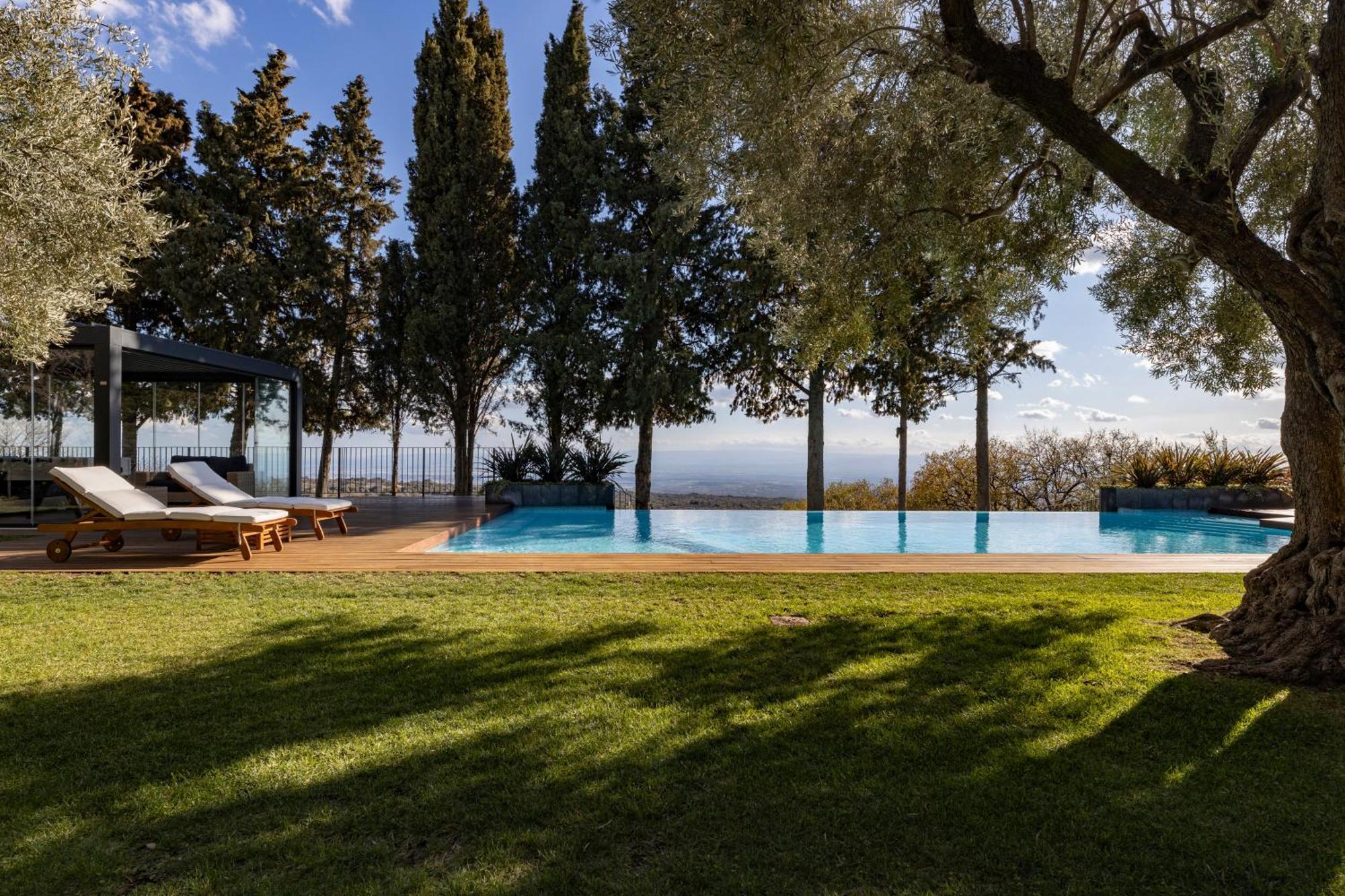 Scialaj Villa Di Lusso Sull'Etna Con Piscina E Vista Mare Ragalna المظهر الخارجي الصورة
