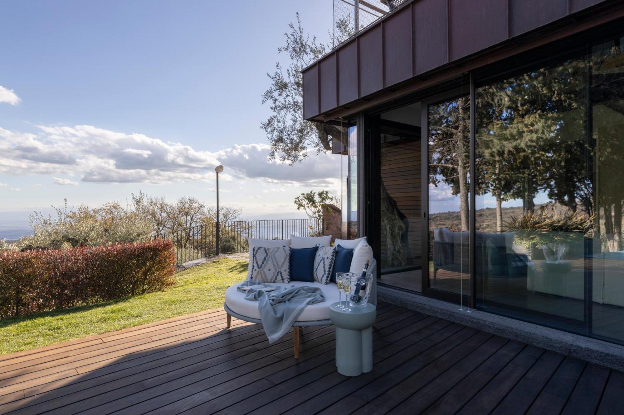 Scialaj Villa Di Lusso Sull'Etna Con Piscina E Vista Mare Ragalna المظهر الخارجي الصورة